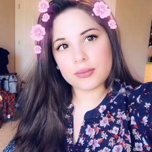 Meet your Posher, Adriana